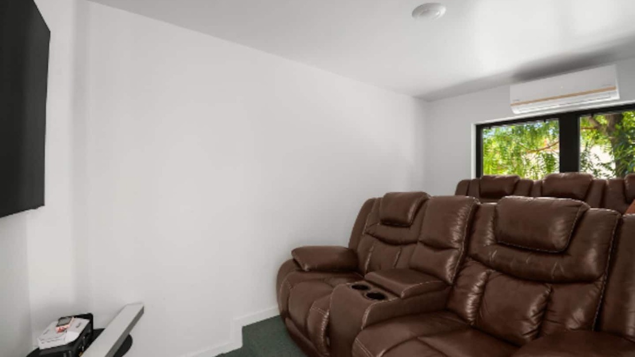 Photo of Livingroom in Ocean Point