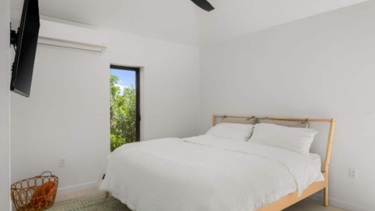 Photo of Bedroom in Ocean Point