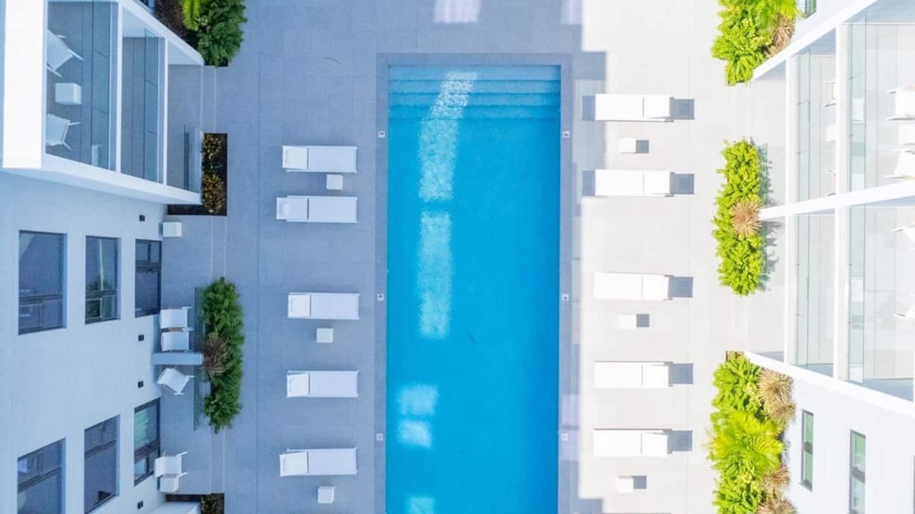 Photo of Outdoor in Grace Bay