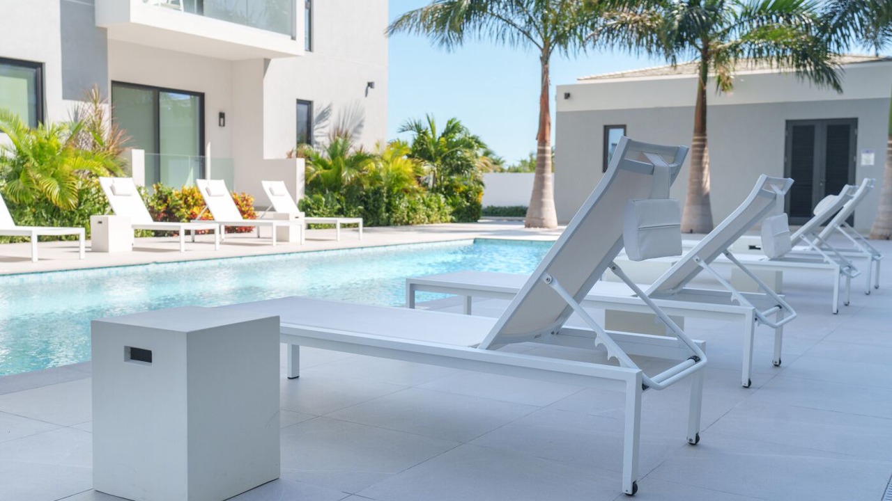 Photo of Outdoor in Grace Bay
