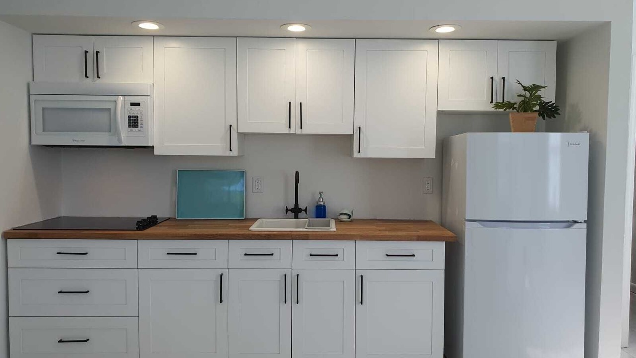 Photo of Kitchen in Cockburn Town