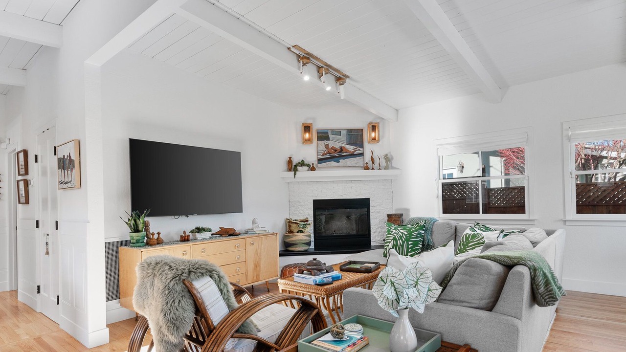 Photo of Livingroom in Aptos