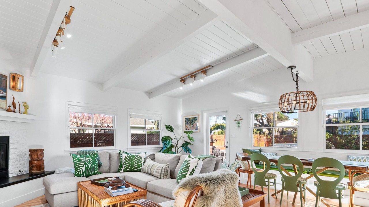 Photo of Livingroom in Aptos