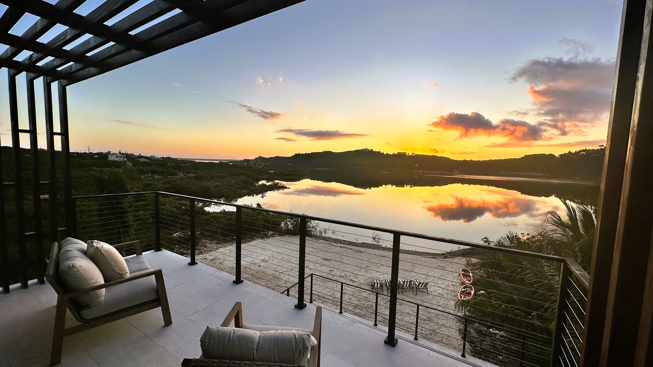 Photo of Patio Balcony in Venetian Road Settlement