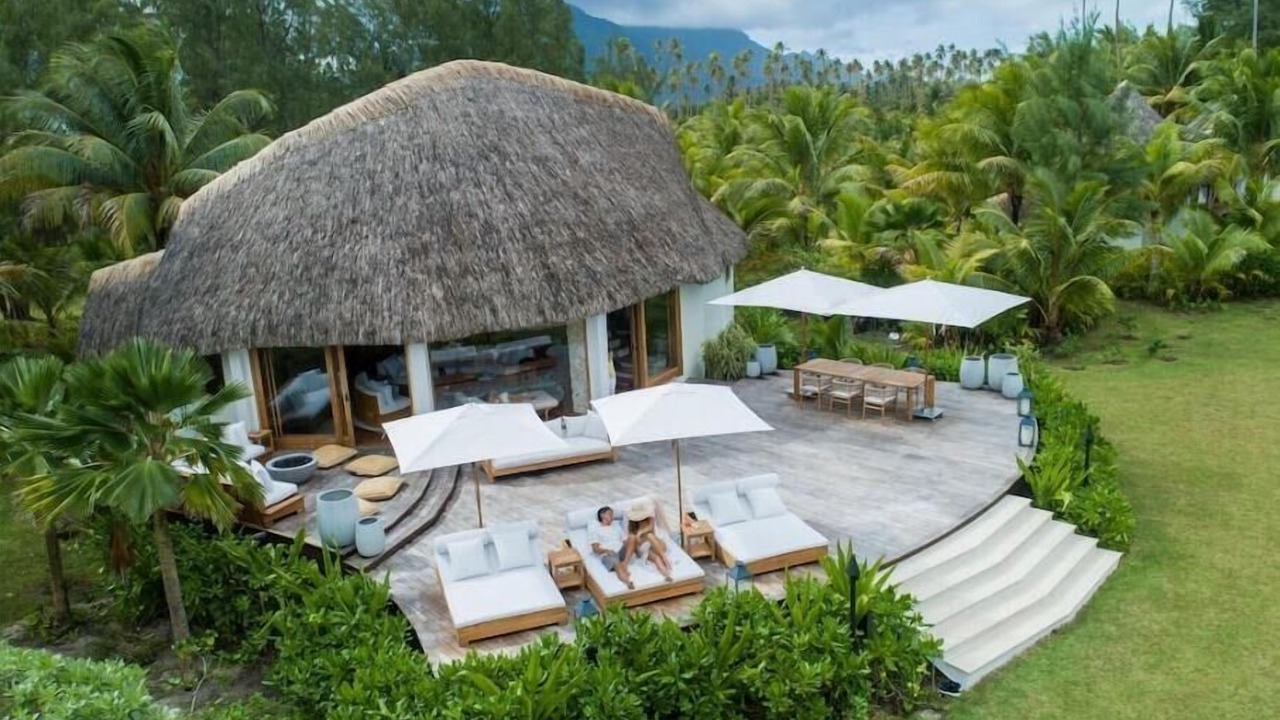 Photo of Outdoor in Teahupoo