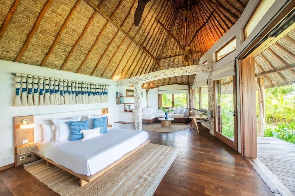 Photo of Bedroom in Teahupoo
