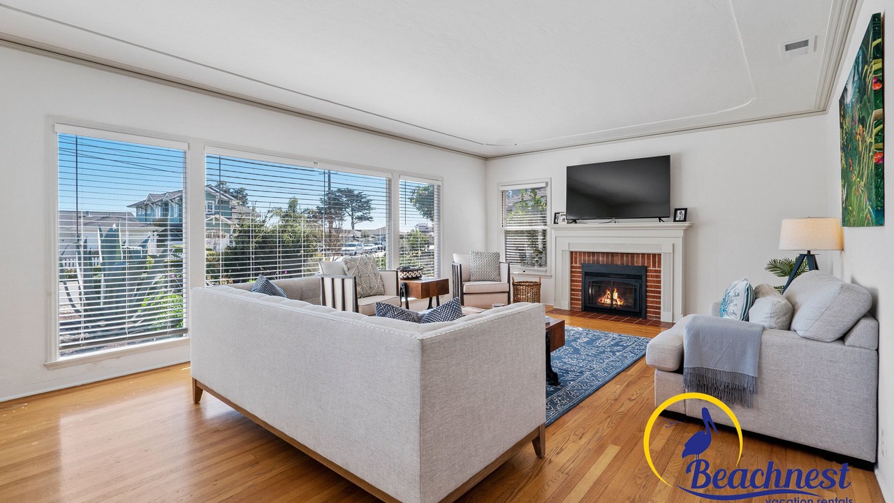 Photo of Livingroom in Opal Cliffs