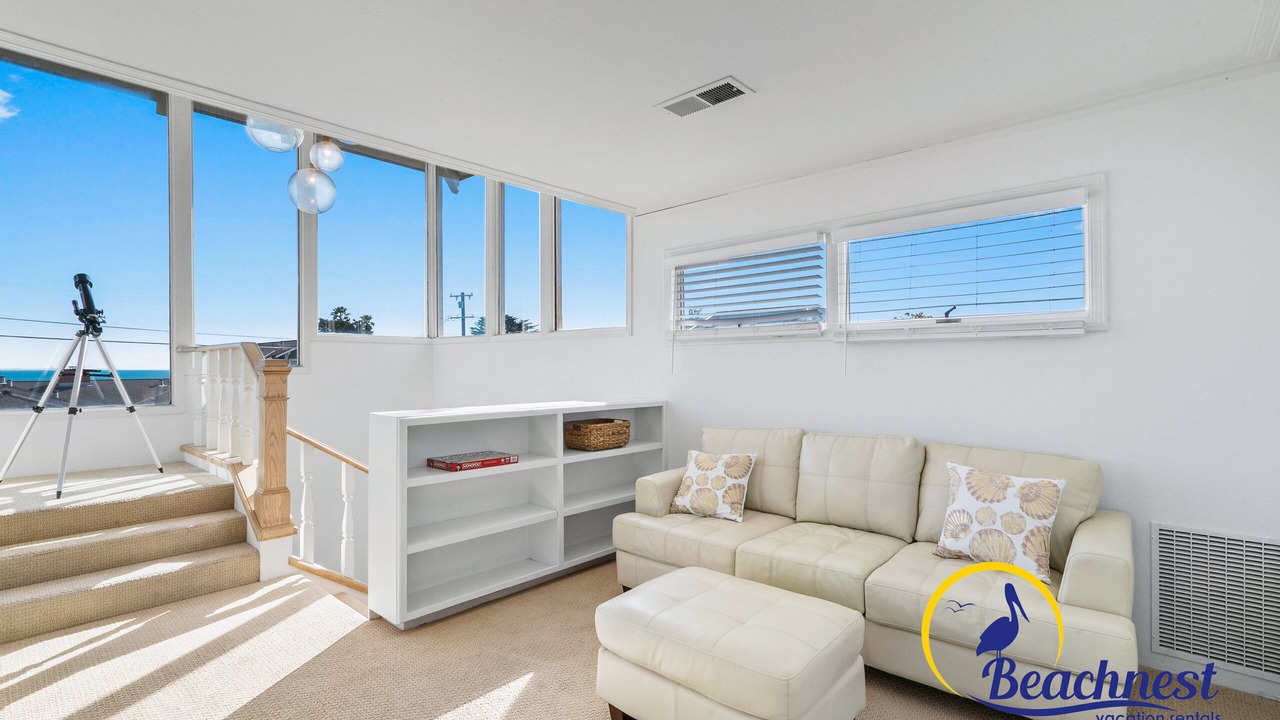 Photo of Livingroom in Opal Cliffs