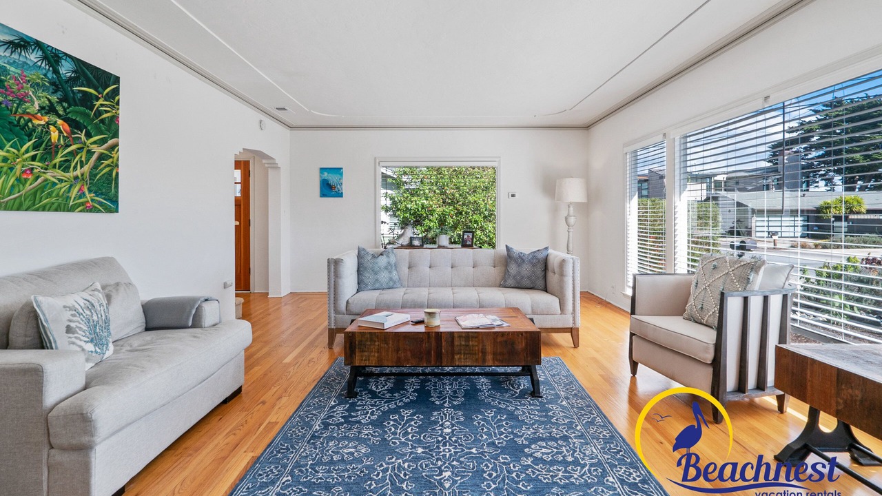 Photo of Livingroom in Opal Cliffs