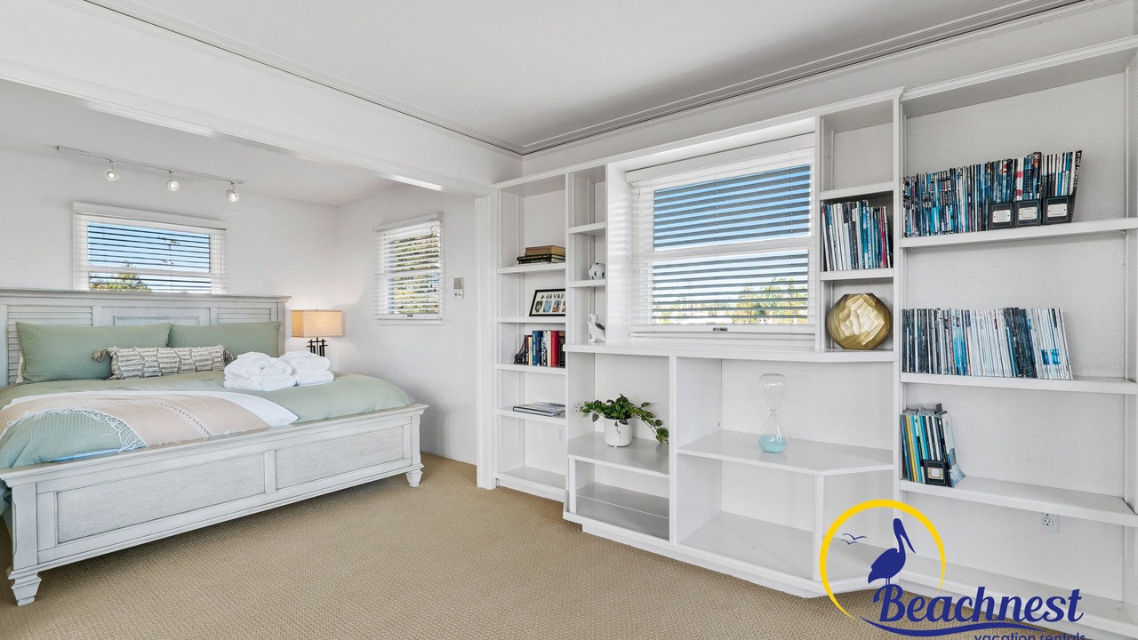 Photo of Bedroom in Opal Cliffs