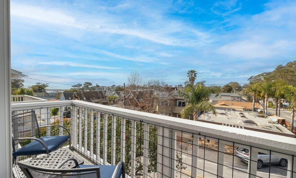 Photo of Patio Balcony in Eastside Santa Cruz