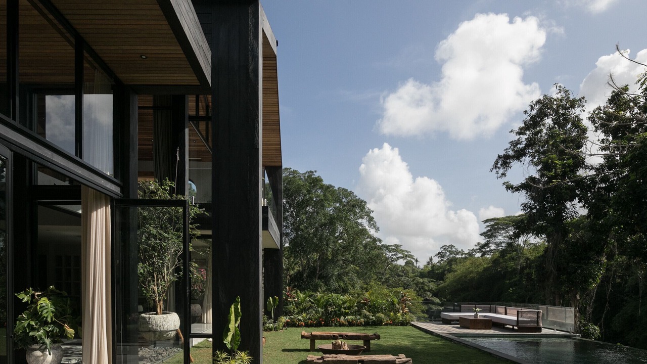 Photo of Patio Balcony in Beraban