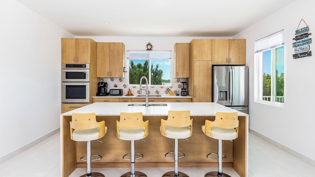 Photo of Kitchen in Discovery Bay