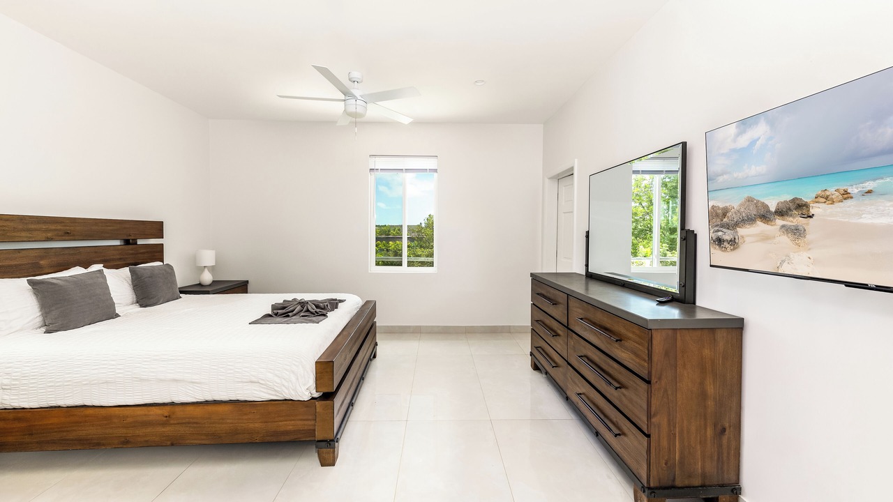 Photo of Bedroom in Discovery Bay