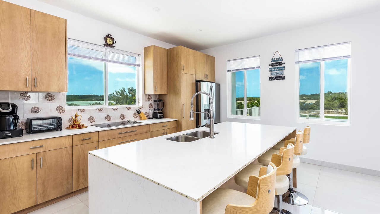 Photo of Kitchen in Discovery Bay