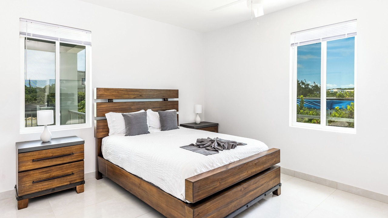 Photo of Bedroom in Discovery Bay