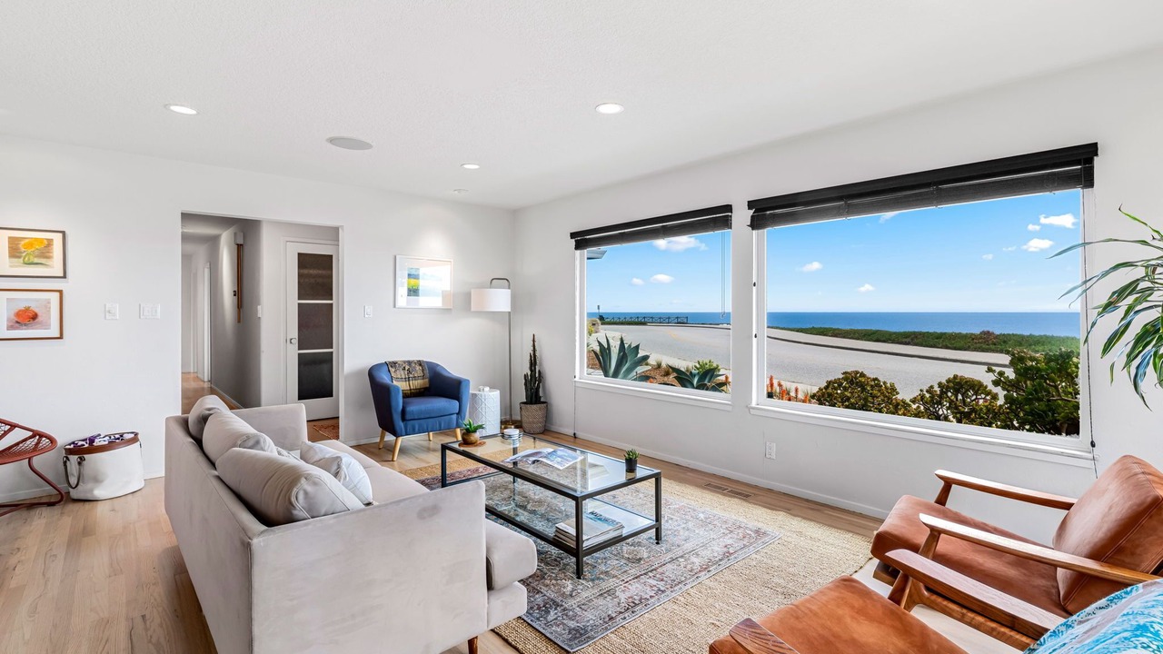Photo of Bedroom in Westside Santa Cruz
