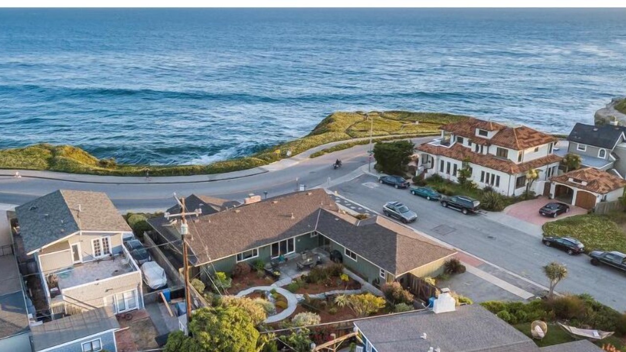 Photo of Others in Westside Santa Cruz