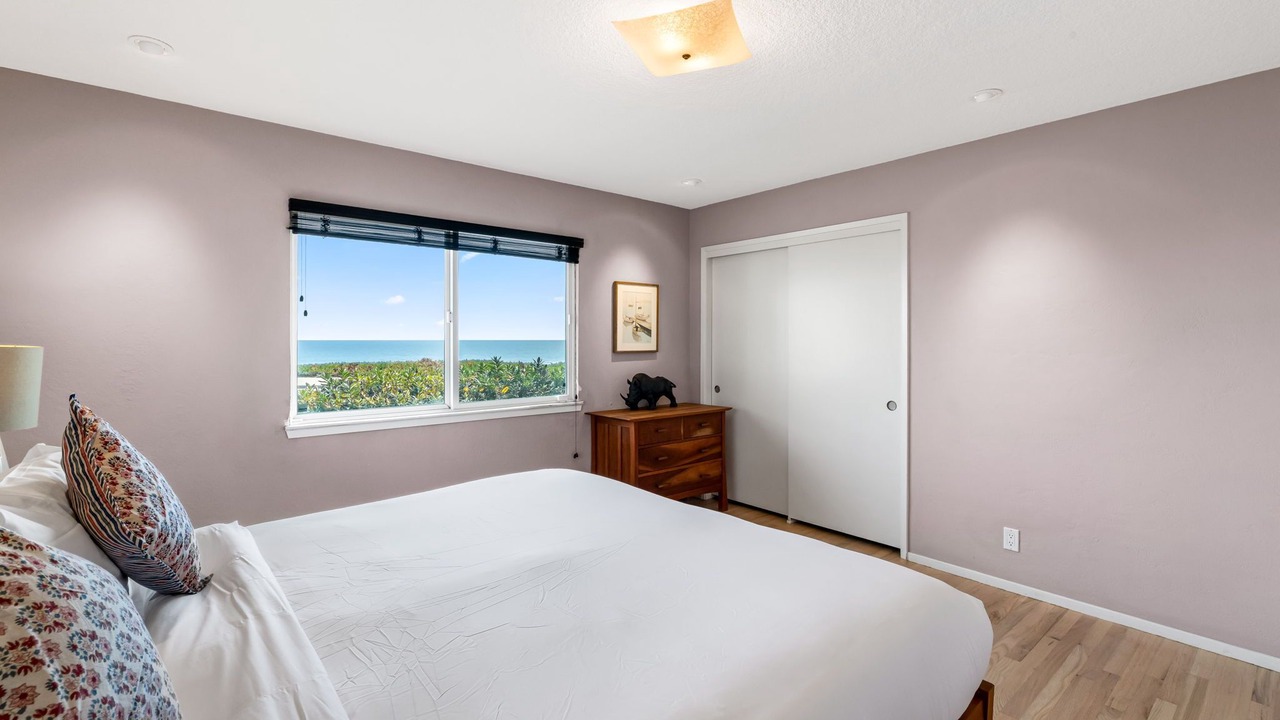 Photo of Bedroom in Westside Santa Cruz