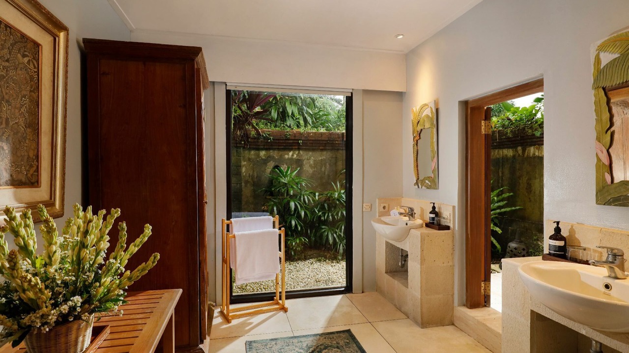 Photo of Bathroom in Kedewatan