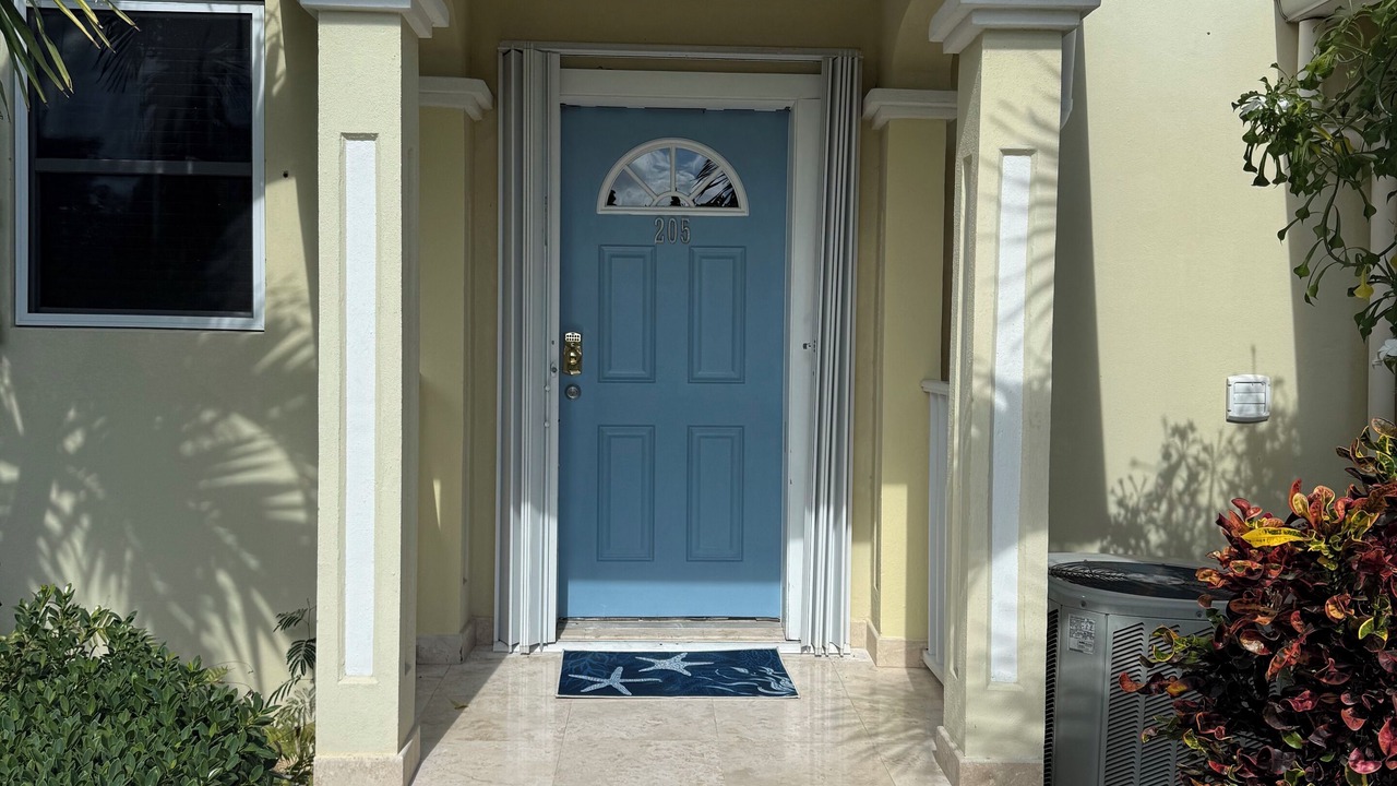 Photo of Outdoor in Grace Bay Hills