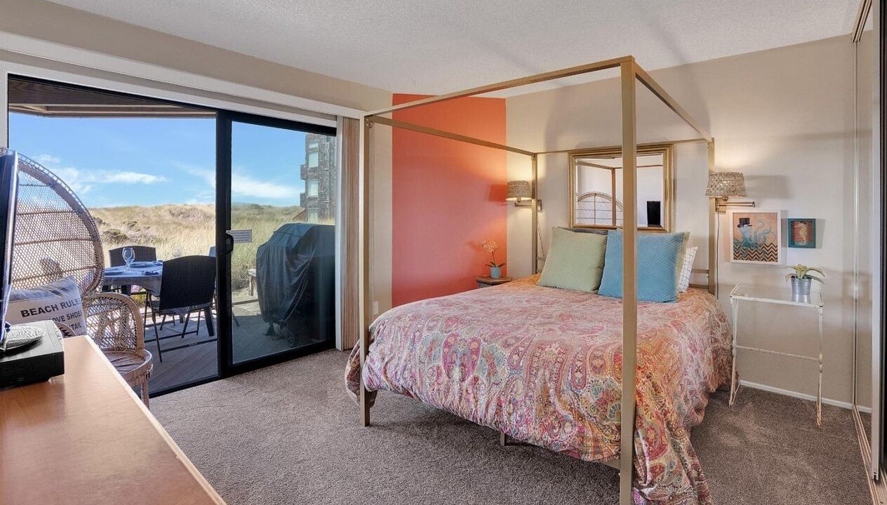 Photo of Bedroom in Pajaro Dunes