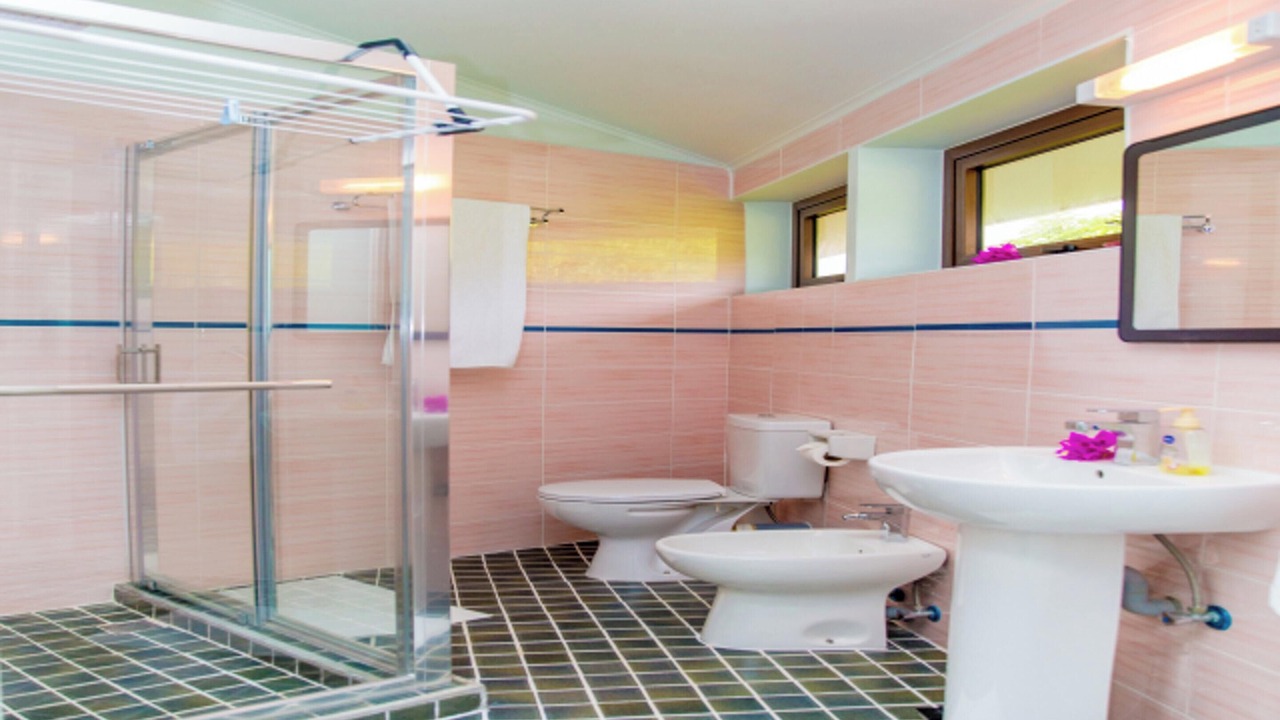 Photo of Bathroom in Mahe Island