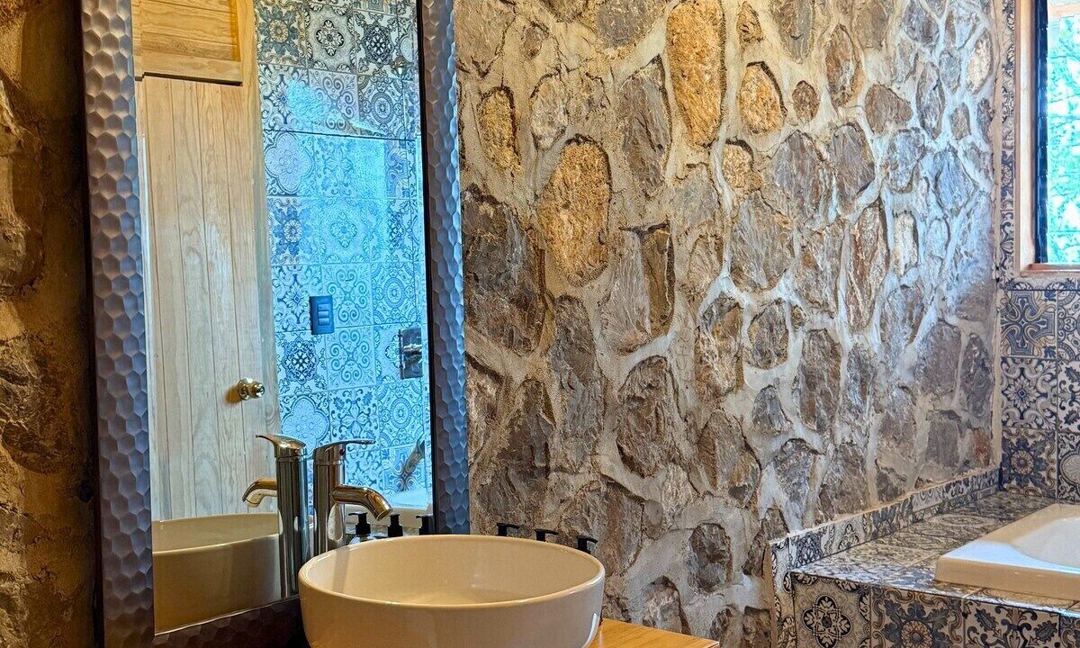 Photo of Bathroom in San Jose del Pacifico