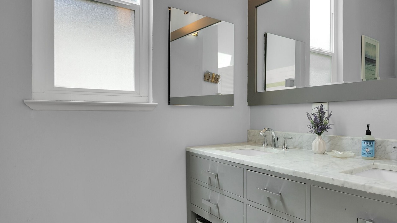 Photo of Bathroom in Eastside Santa Cruz