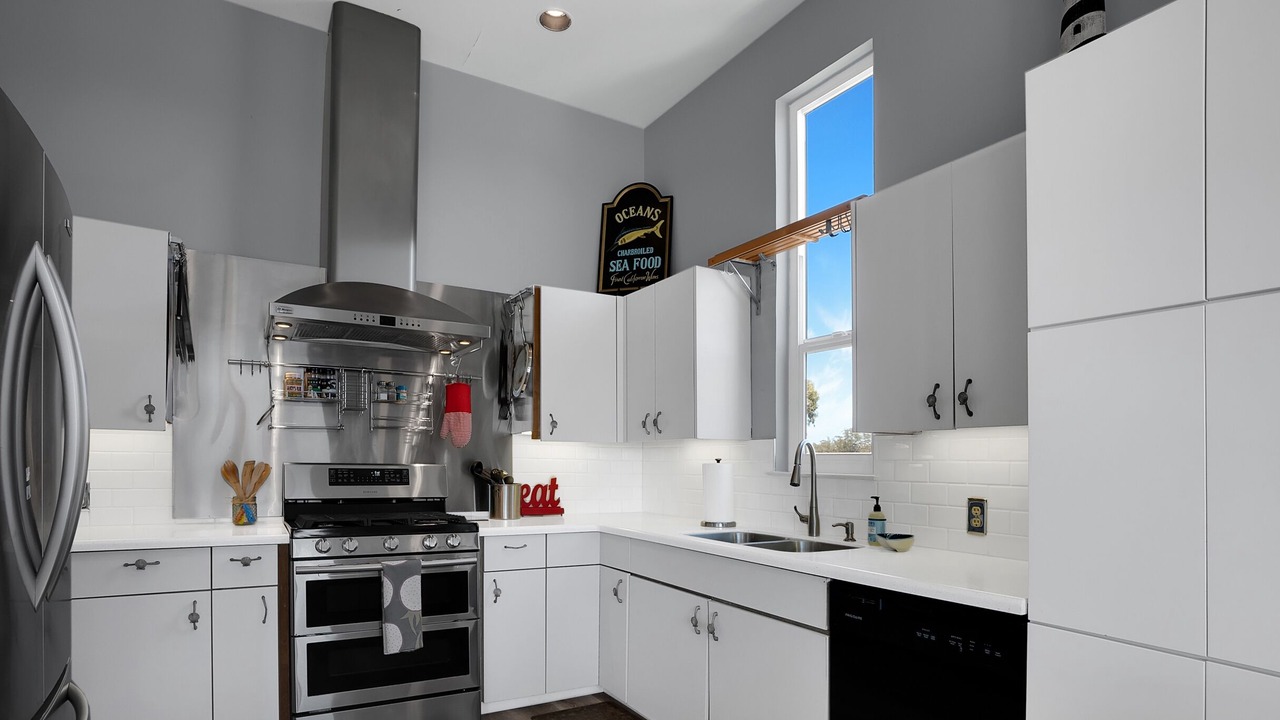 Photo of Kitchen in Eastside Santa Cruz