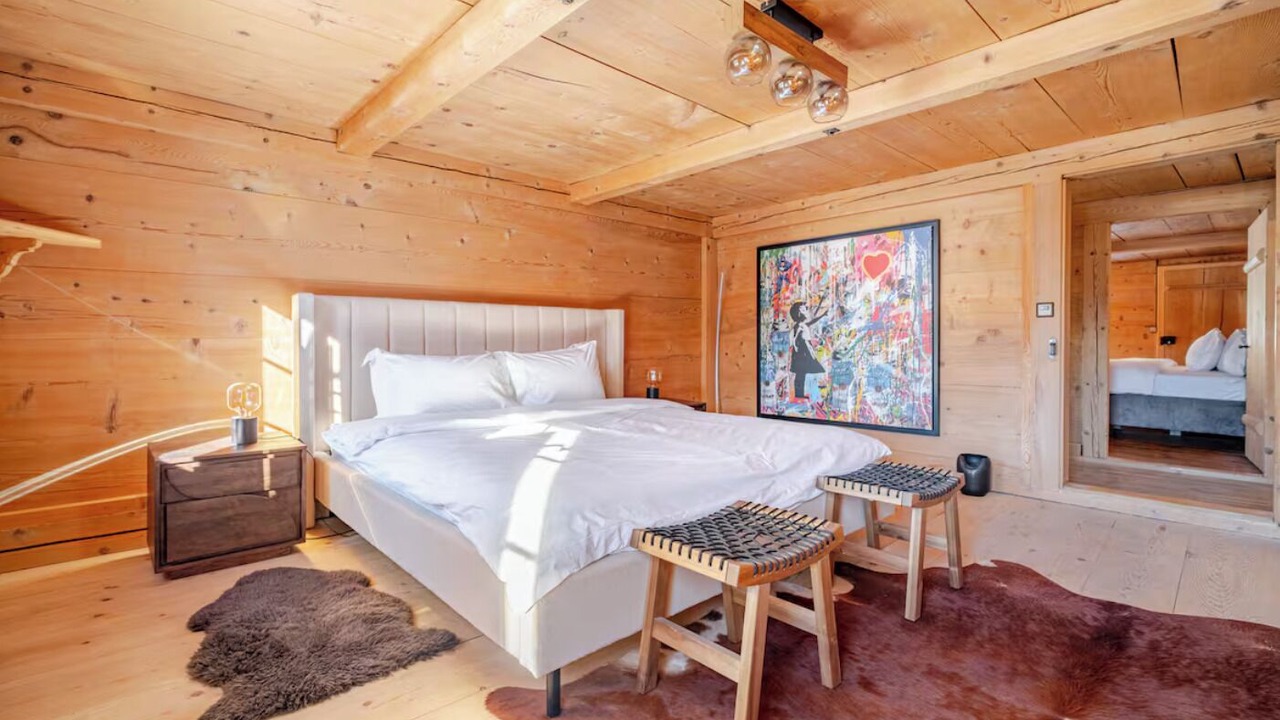 Photo of Bedroom in Zig Zag Ward