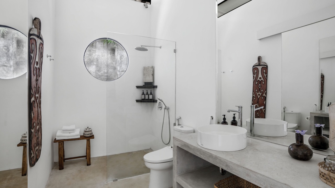 Photo of Bathroom in Peliatan