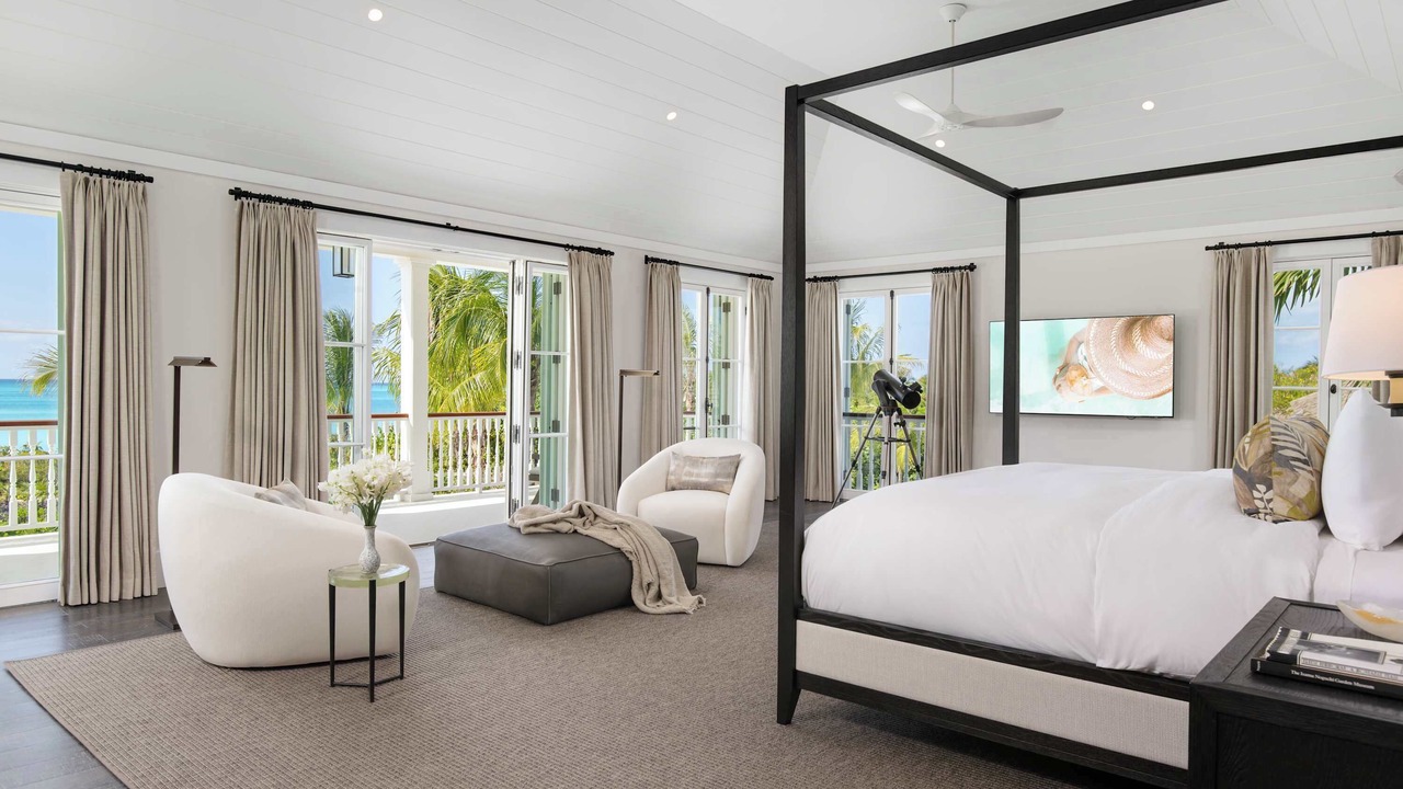 Photo of Bedroom in Leeward Settlement