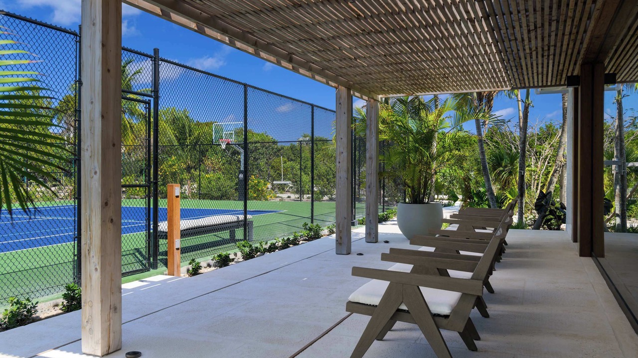 Photo of Outdoor in Leeward Settlement