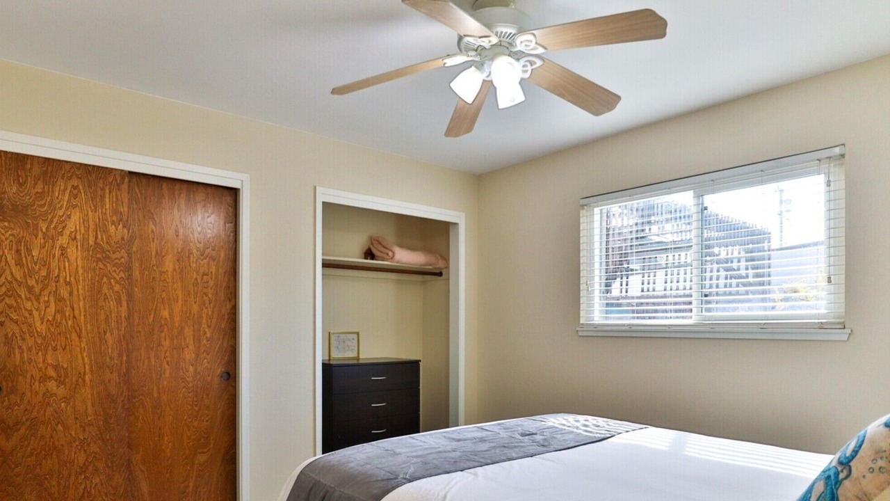 Photo of Bedroom in Opal Cliffs