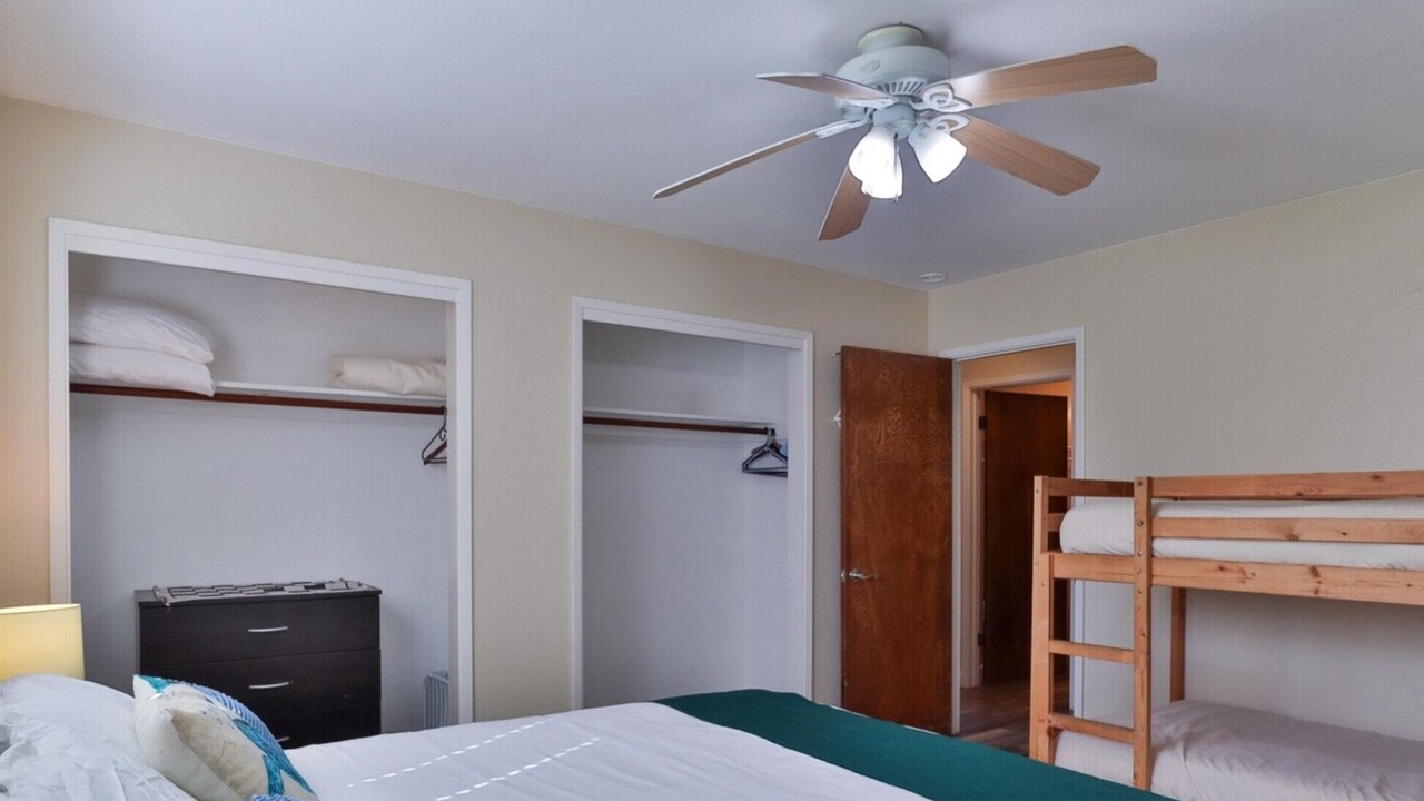 Photo of Bedroom in Opal Cliffs