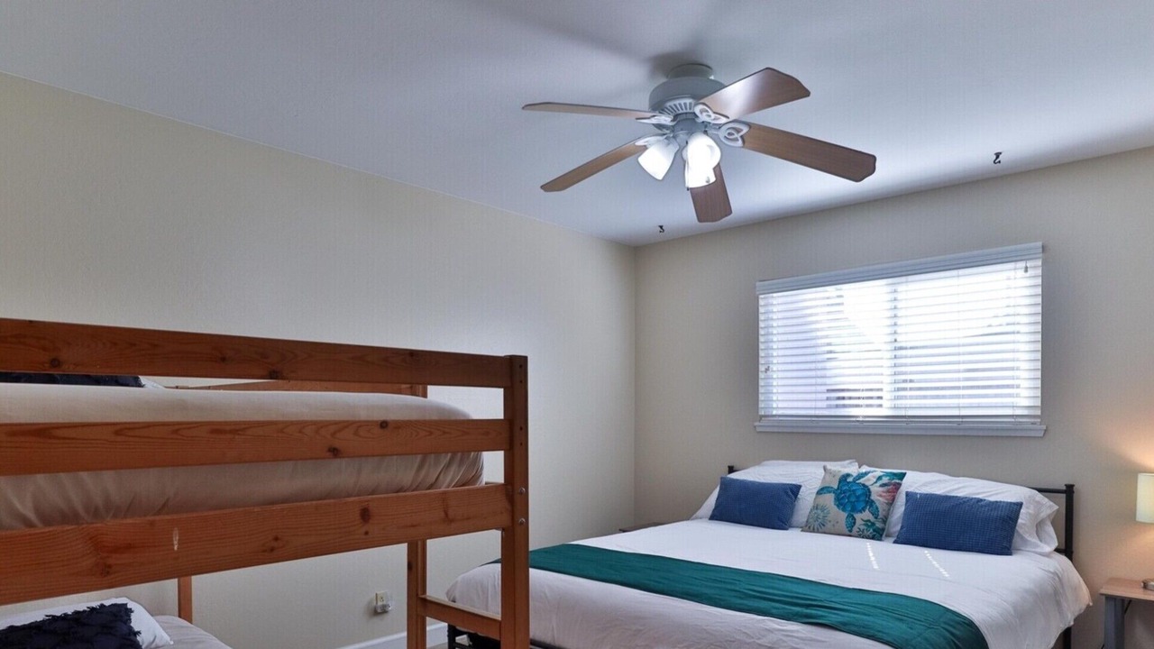 Photo of Bedroom in Opal Cliffs