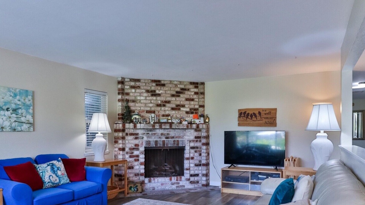 Photo of Livingroom in Opal Cliffs
