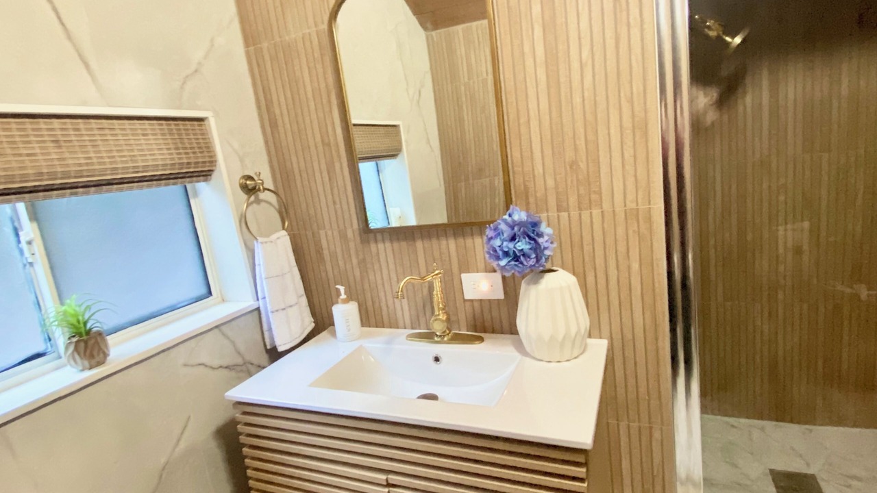 Photo of Bathroom in Ben Lomond