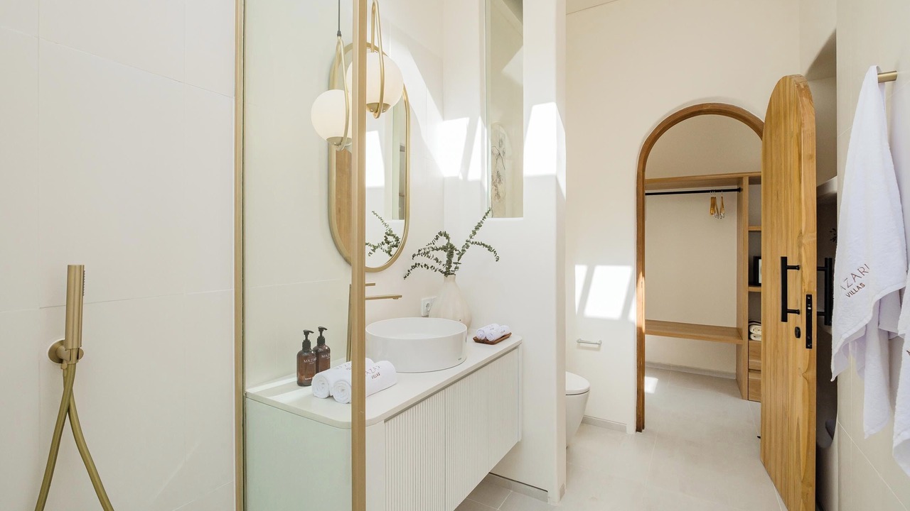 Photo of Bathroom in Tanjungbenoa