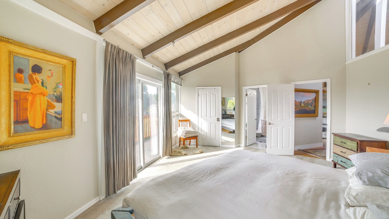 Photo of Bedroom in Aptos