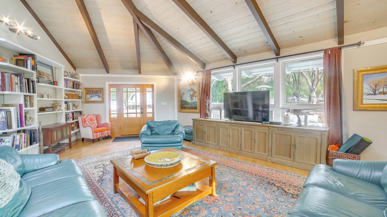 Photo of Livingroom in Aptos