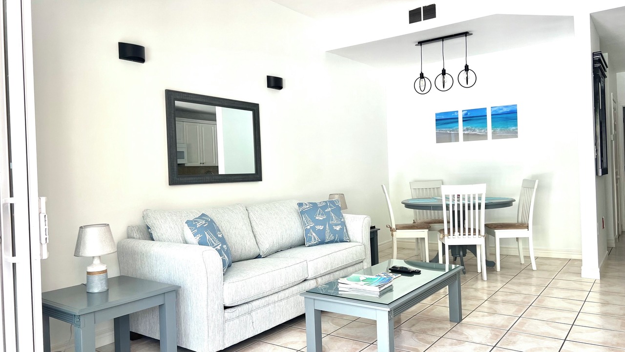 Photo of Livingroom in Middle Caicos