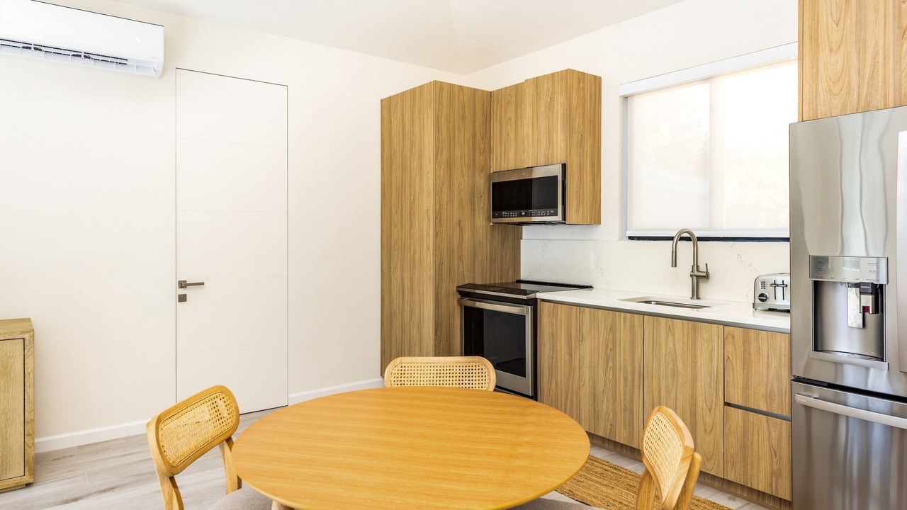 Photo of Kitchen in Leeward Settlement
