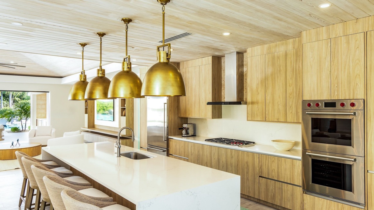 Photo of Kitchen in Leeward Settlement