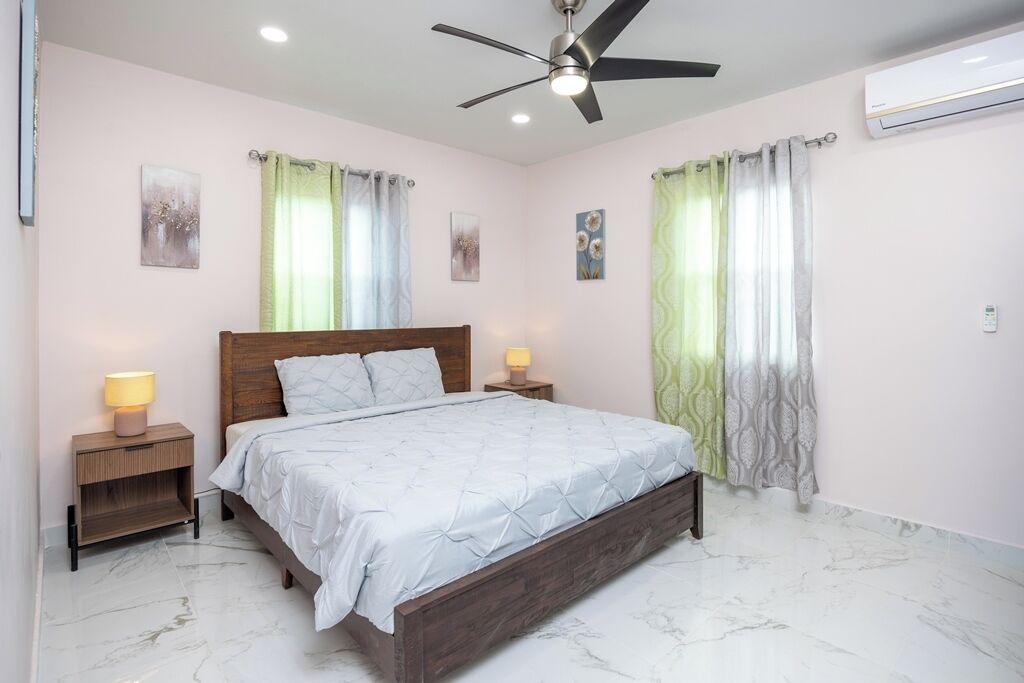 Photo of Bedroom in Venetian Road Settlement
