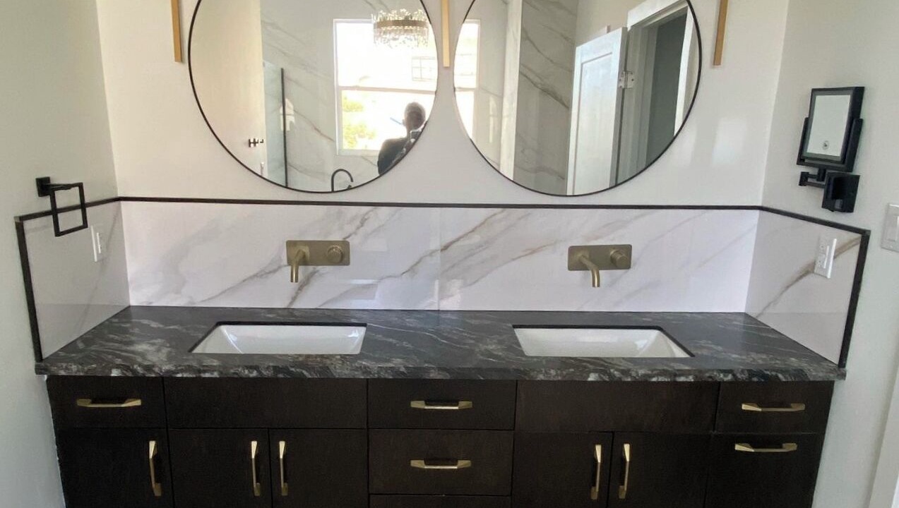 Photo of Bathroom in Cockburn Town