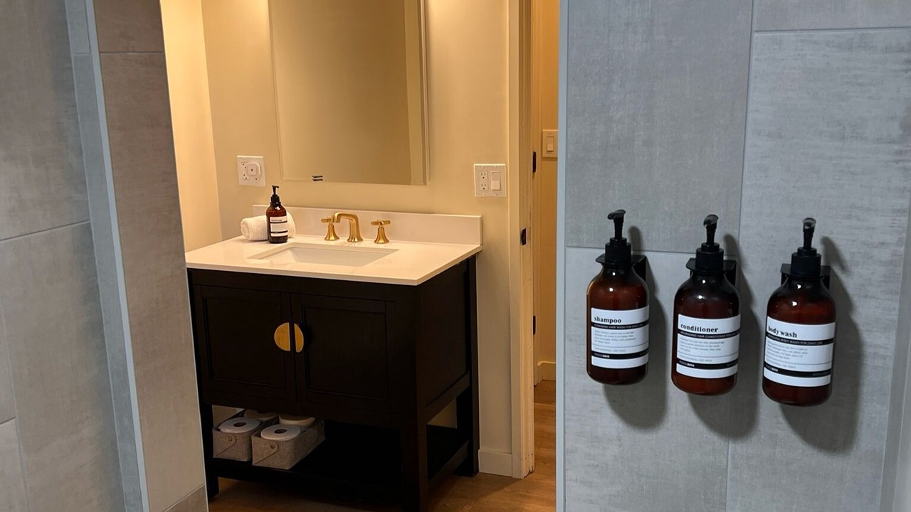 Photo of Bathroom in Boulder Creek
