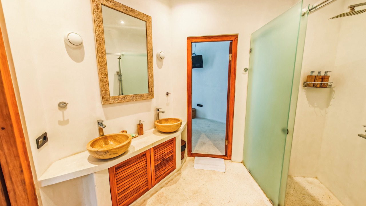 Photo of Bathroom in Bukit