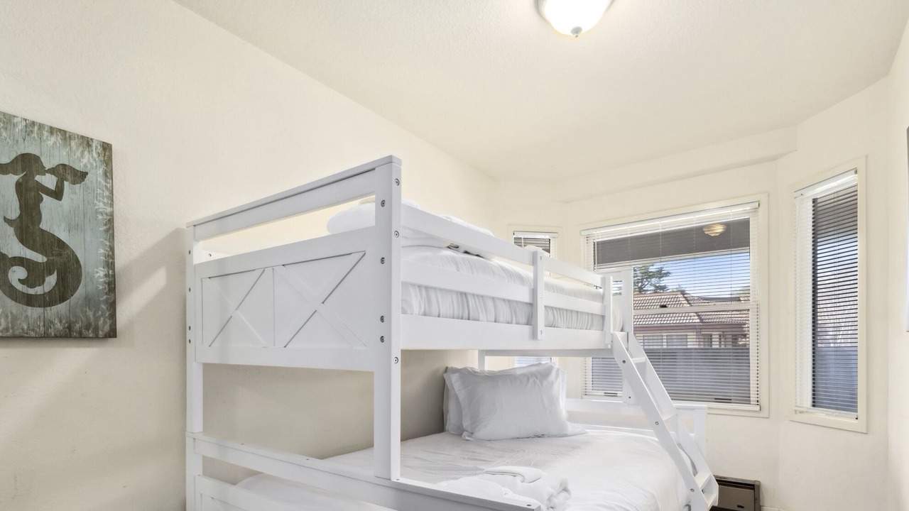 Photo of Bedroom in Capitola